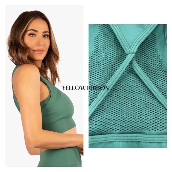 🆕 KORAL 2-Pc. Helena & Cedar Seamless Bra & Legging Set - Picture 3 of 5